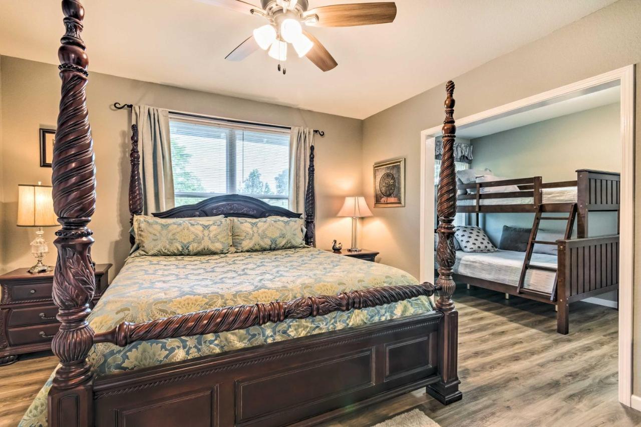 Remodeled Downtown Hot Springs Home With Porch Exterior foto