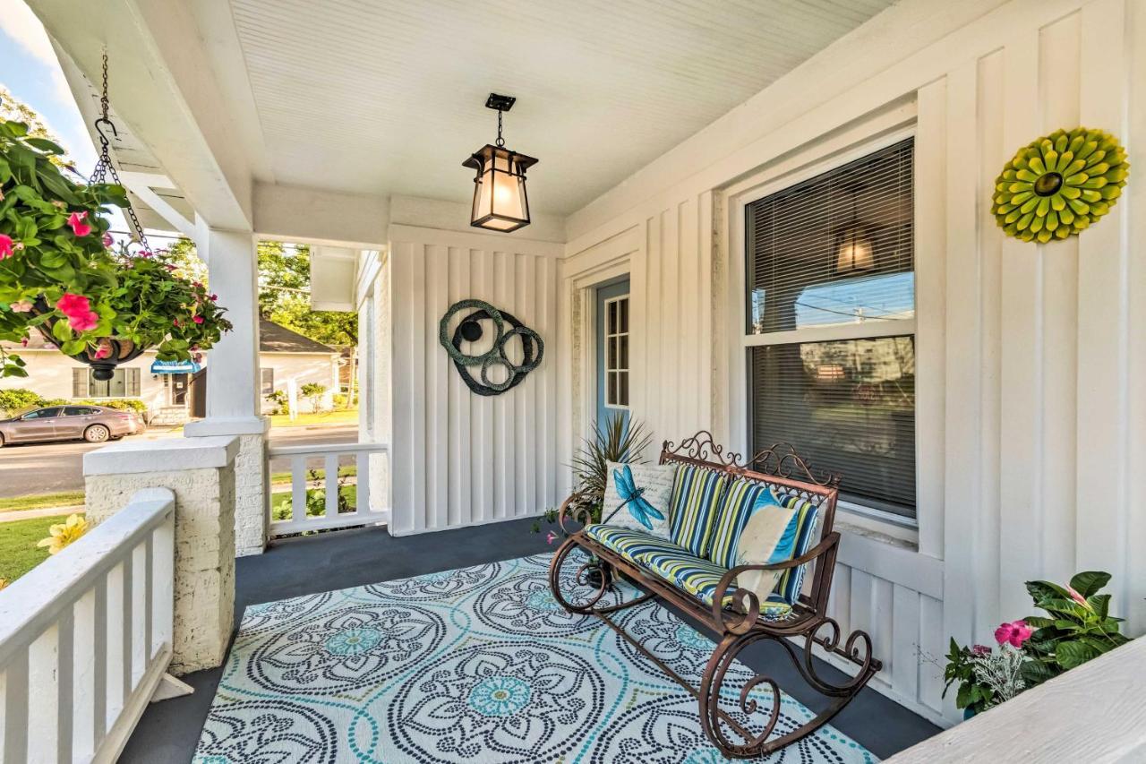 Remodeled Downtown Hot Springs Home With Porch Exterior foto